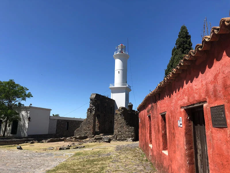 faro-de-colonia-panoramica (1)